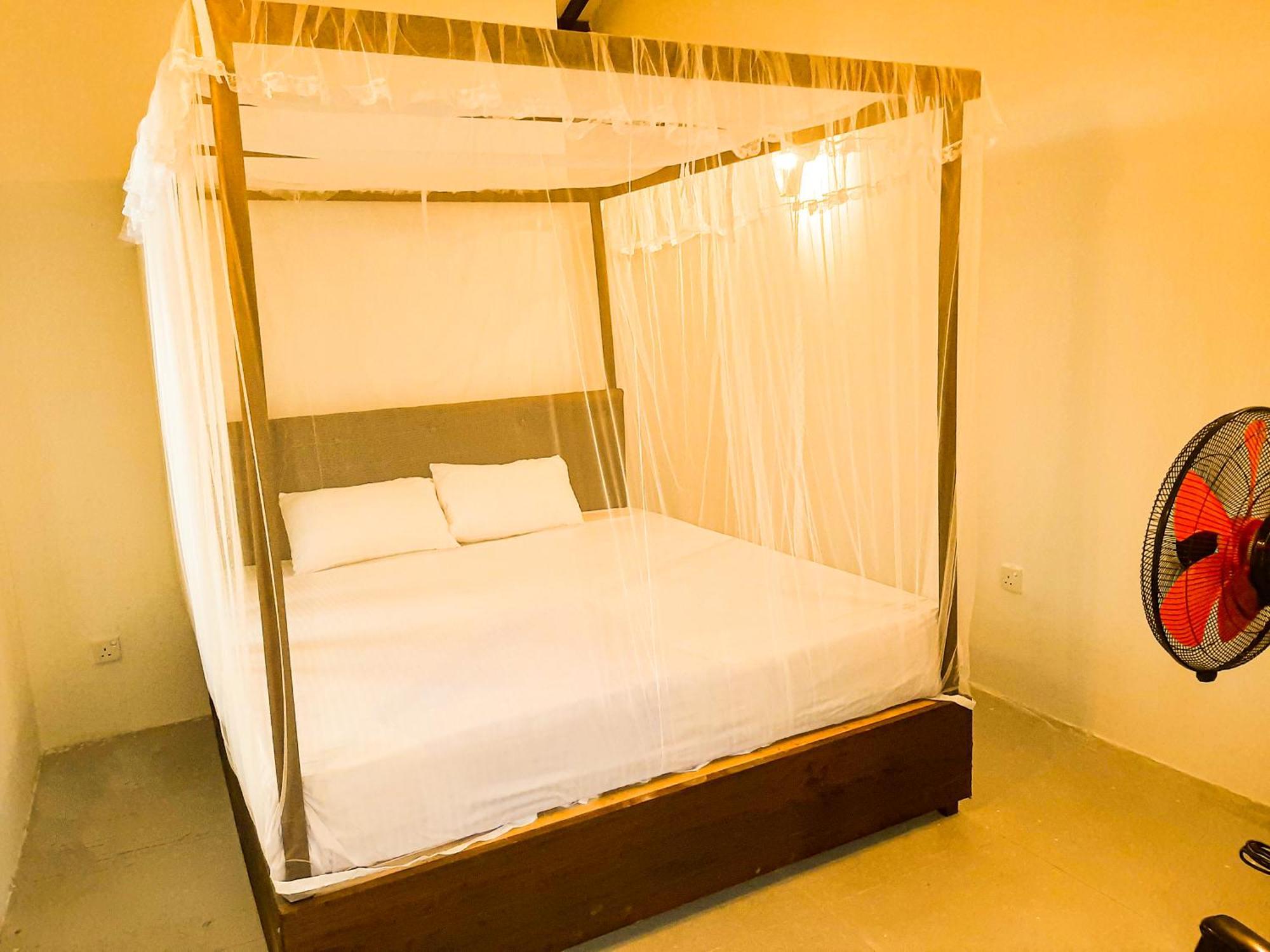 Hotel The Pepper Street Weligama Esterno foto