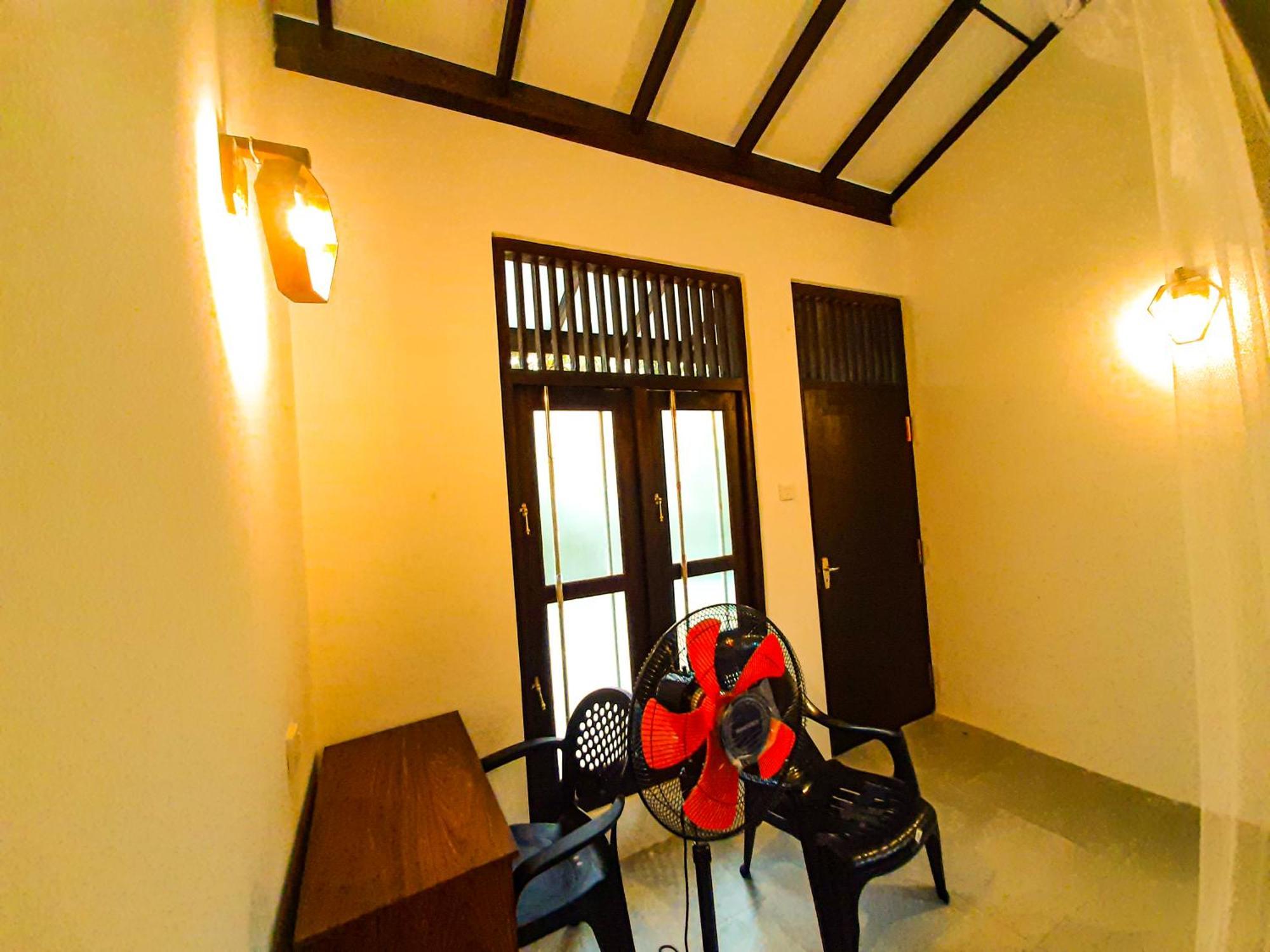 Hotel The Pepper Street Weligama Esterno foto